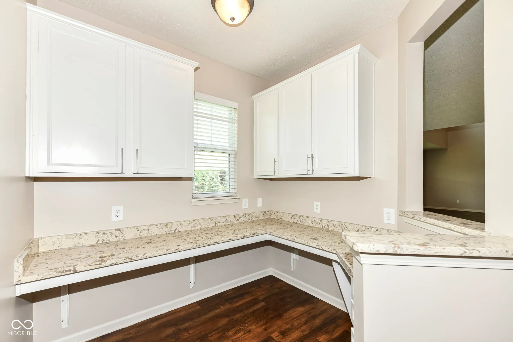 Whitestown, Indiana 46075, United States, 5 Bedrooms Bedrooms, ,5 BathroomsBathrooms,Residential,Pending,162768