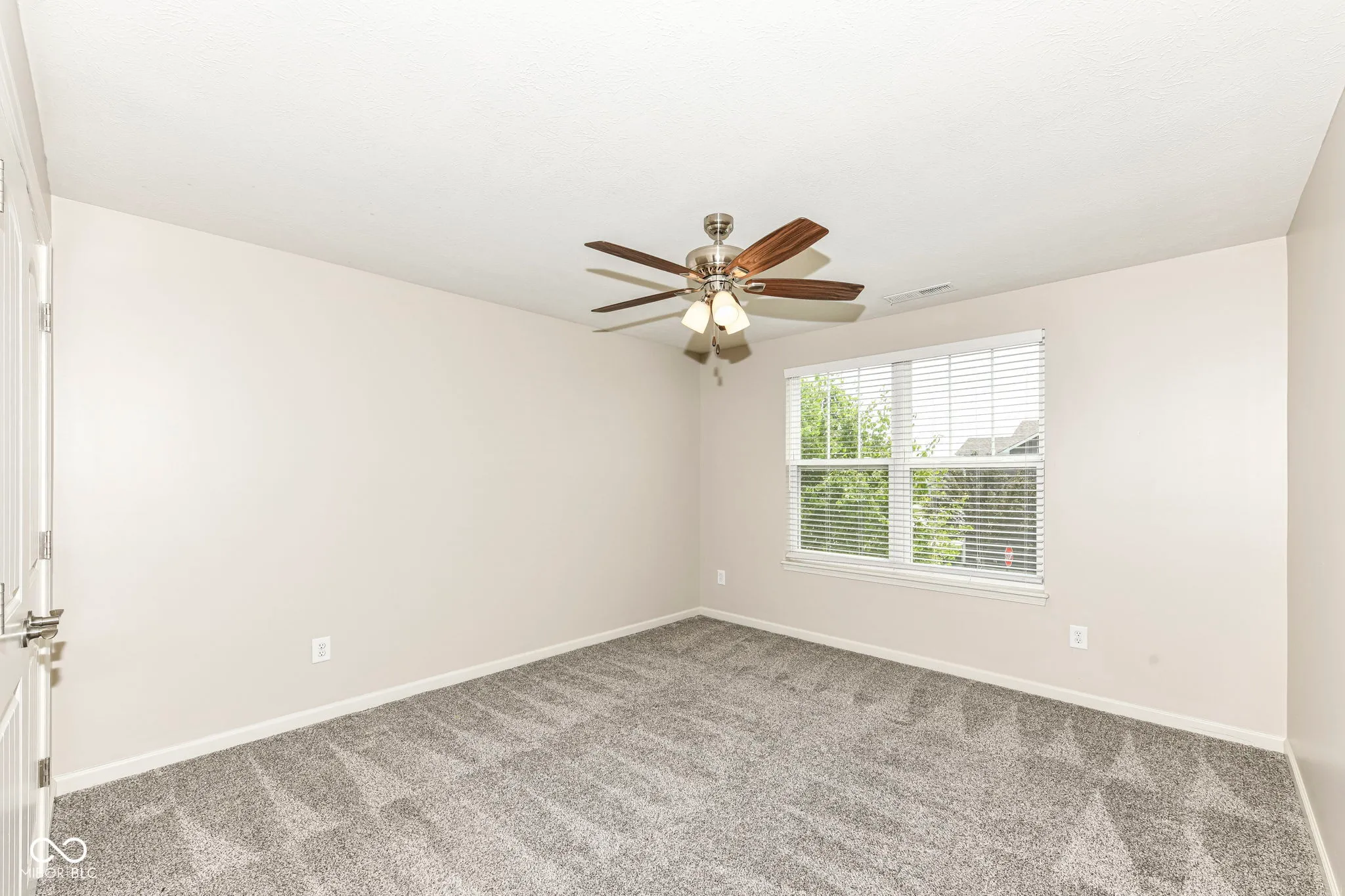 Whitestown, Indiana 46075, United States, 5 Bedrooms Bedrooms, ,5 BathroomsBathrooms,Residential,Pending,162768