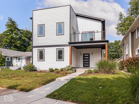 Photo of 3238 Guilford Avenue, Indianapolis, IN 46205 (MLS # 22113929)