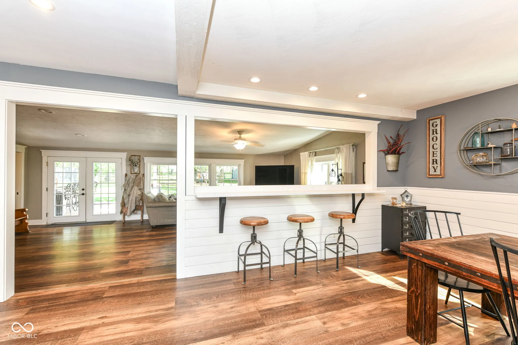 New Palestine, Indiana 46163, United States, 4 Bedrooms Bedrooms, ,3 BathroomsBathrooms,Residential,Active,221439