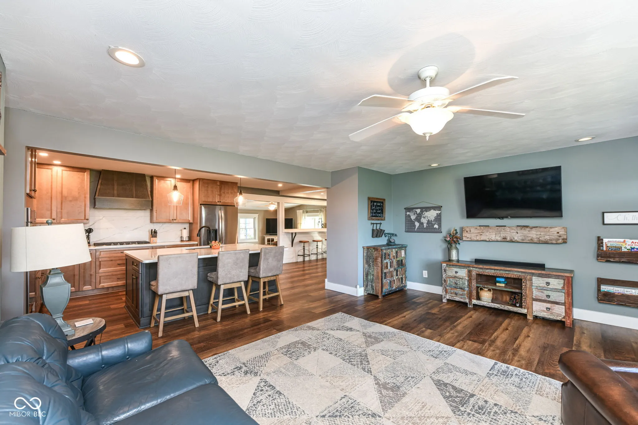 New Palestine, Indiana 46163, United States, 4 Bedrooms Bedrooms, ,3 BathroomsBathrooms,Residential,Active,221439