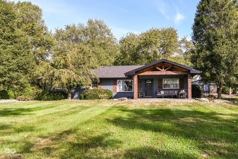 6804 W Stinemyer Road New Palestine IN 46163