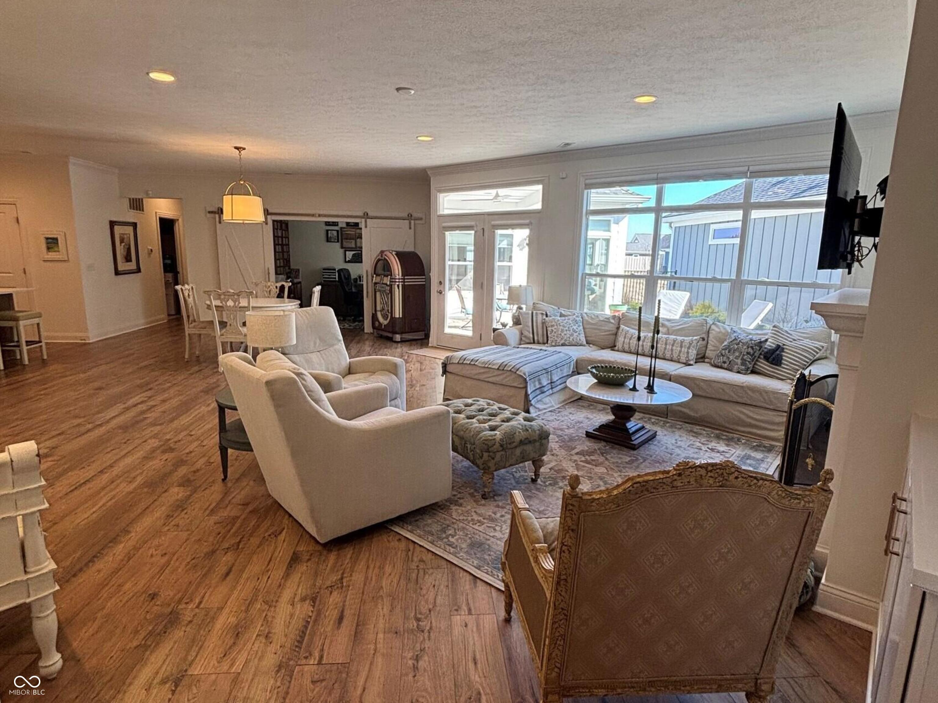 2460 Collins Drive