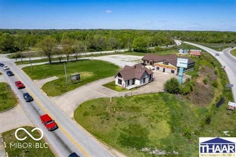 216 Maple Avenue Terre Haute IN 47804