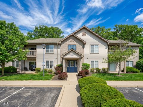 Photo of 9804 Legends Creek Drive #104, Indianapolis, IN 46229 (MLS # 22095826)