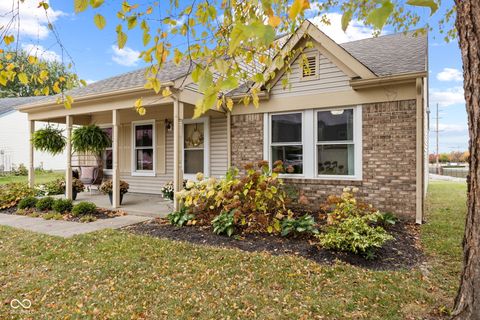Photo of 9853 Traditions Lane, Noblesville, IN 46060 (MLS # 22069804)