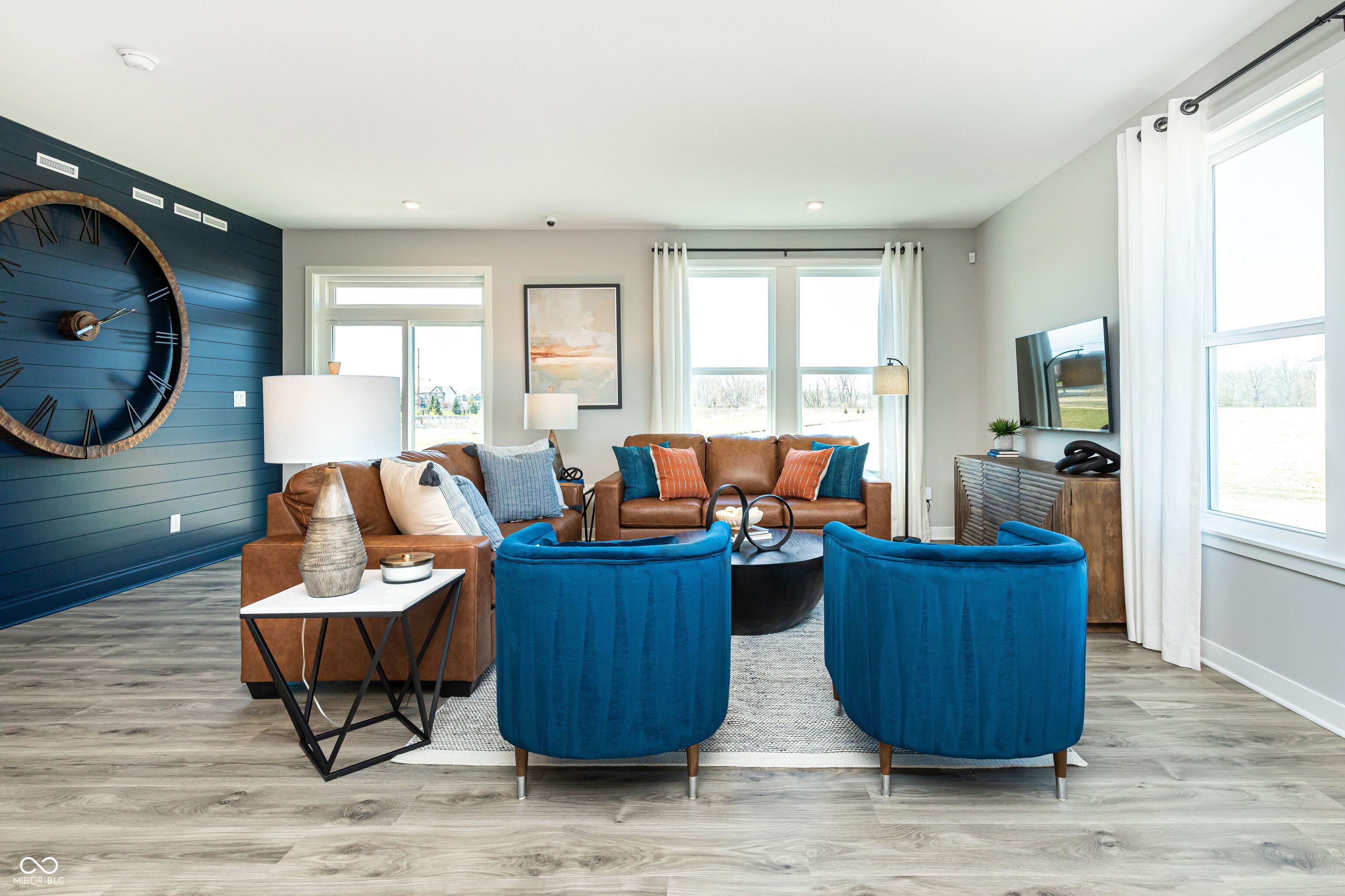 7572 Bluegill Drive