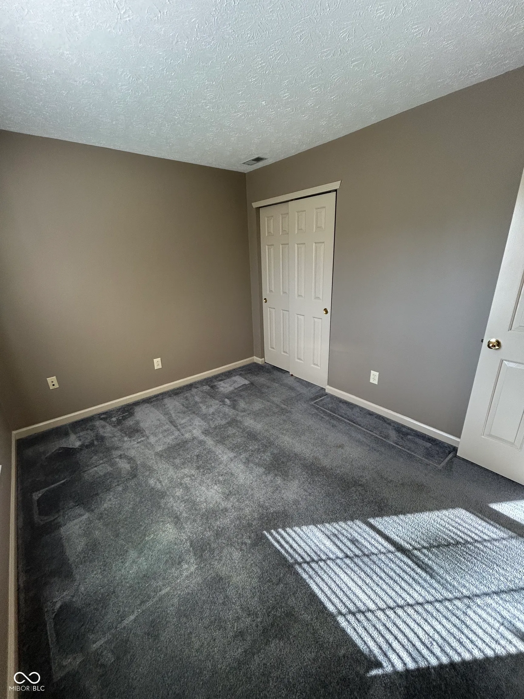 Indianapolis, Indiana 46254, United States, 4 Bedrooms Bedrooms, ,2 BathroomsBathrooms,Residential,Pending,37534