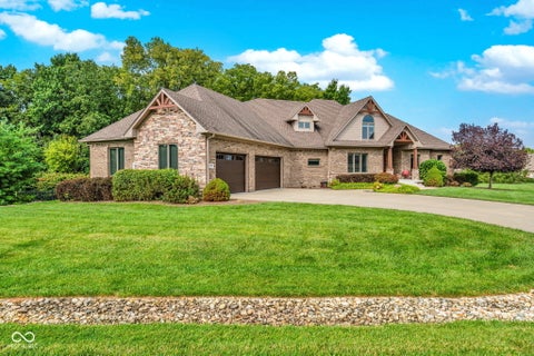 Photo of 4202 Whitetail Woods Drive, Bargersville, IN 46106 (MLS # 22122132)