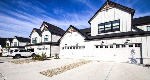 Photo of 17521 Gruner Way, Westfield, IN 46062 (MLS # 22065988)