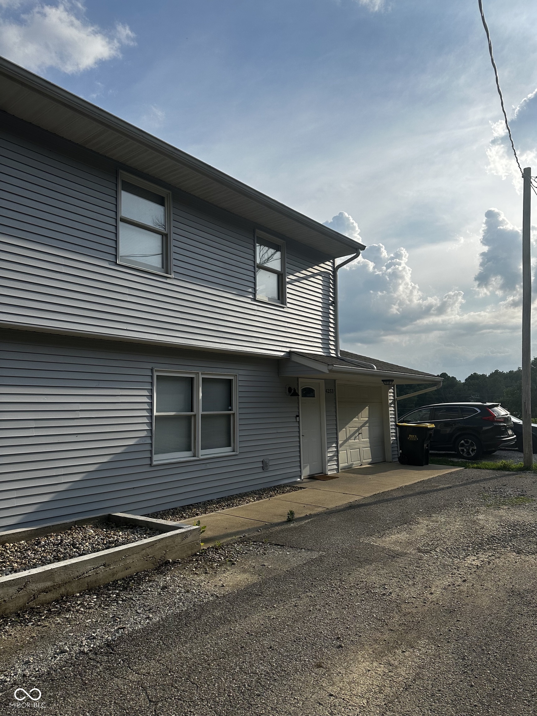 4251 N Melvin Lane