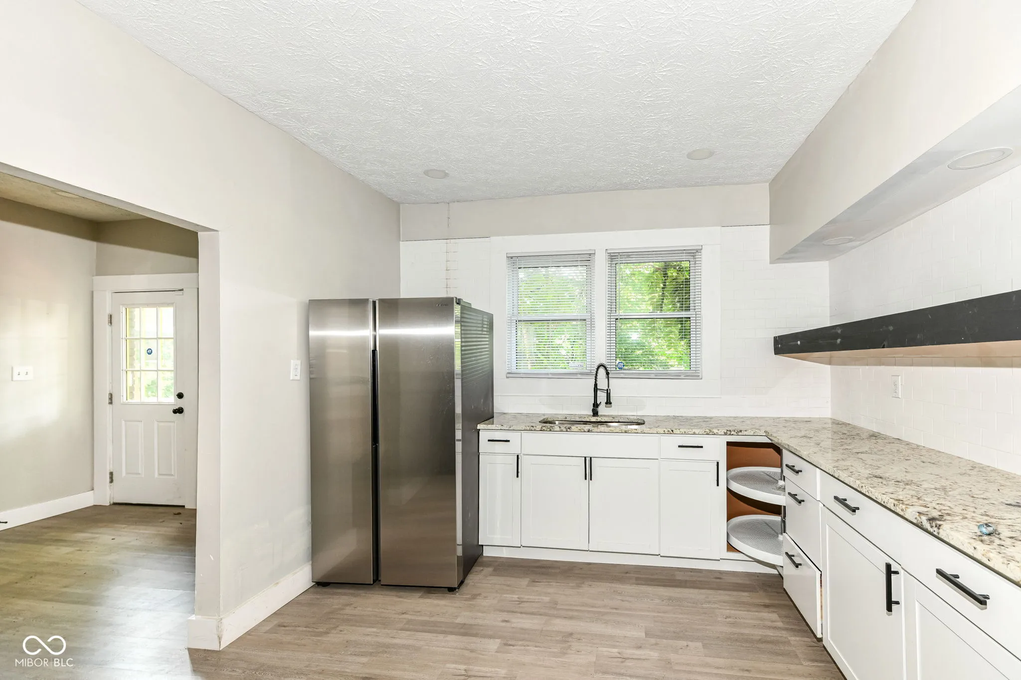 Indianapolis, Indiana 46205, United States, ,Residential,Active,160427