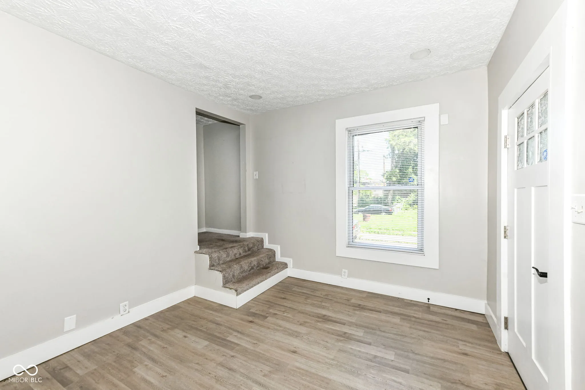 Indianapolis, Indiana 46205, United States, ,Residential,Active,160427