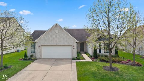 Photo of 5855 W Port Drive, McCordsville, IN 46055 (MLS # 22089480)