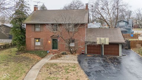 Photo of 77 McKinley Boulevard, Terre Haute, IN 47803 (MLS # 22076921)