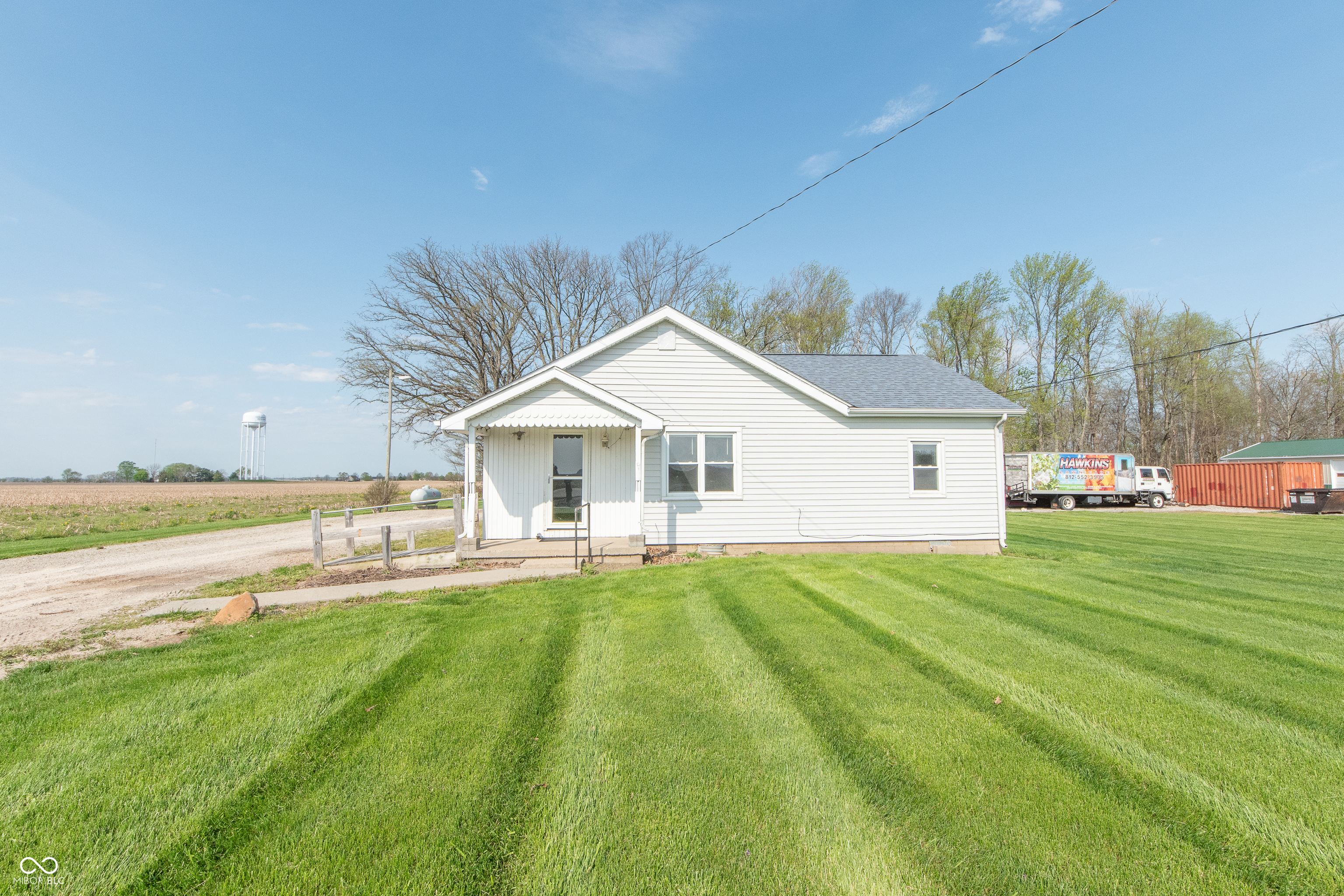 Photo 1 of 22 — 728 N 650 E, Columbus, IN 47203