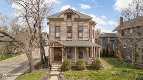 Photo of 1469 N Alabama Street, Indianapolis, IN 46202 (MLS # 22093713)