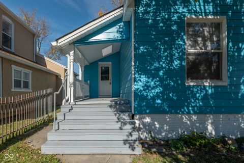 Photo of 1606 English Avenue, Indianapolis, IN 46201 (MLS # 22072106)