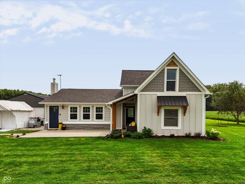 Photo of 12611 E 296th Street, Atlanta, IN 46031 (MLS # 22122950)