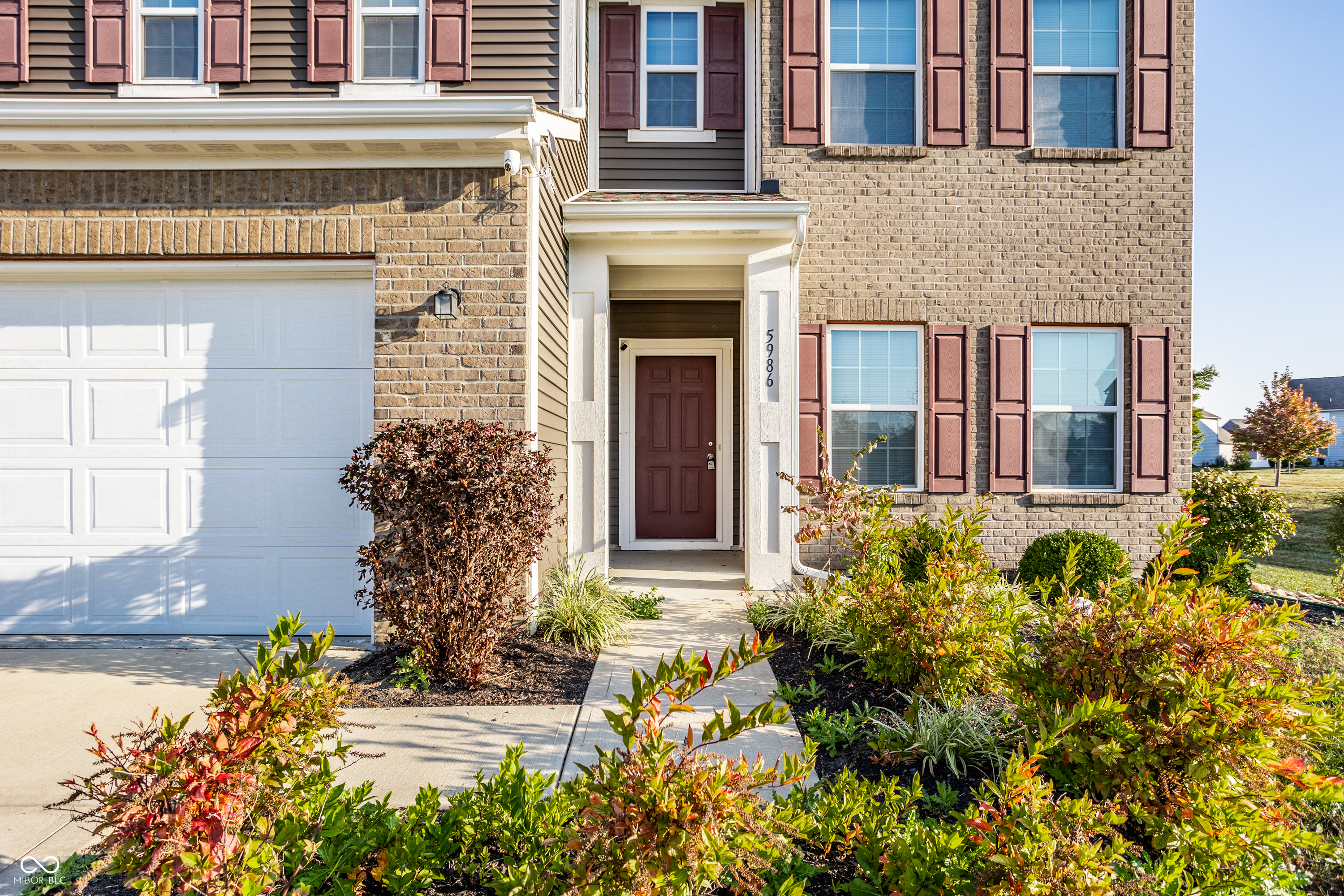 5986 Meadowview Drive