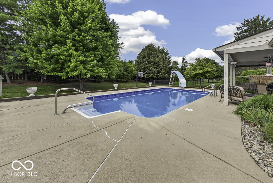 1133 Hudson Bay Drive