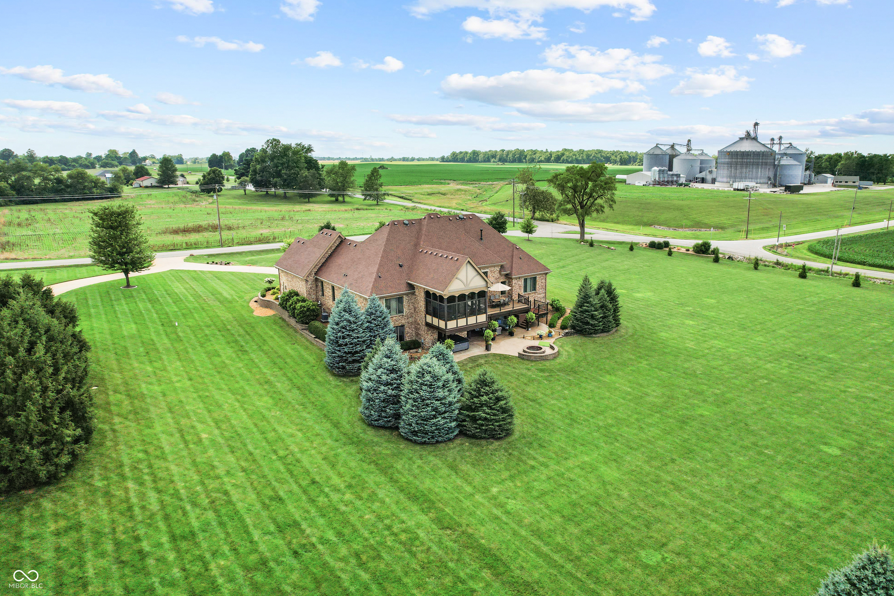 3075 Hurricane Road