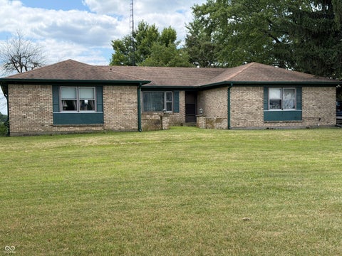 Photo of 2525 W 50 S, Lebanon, IN 46052 (MLS # 22119093)