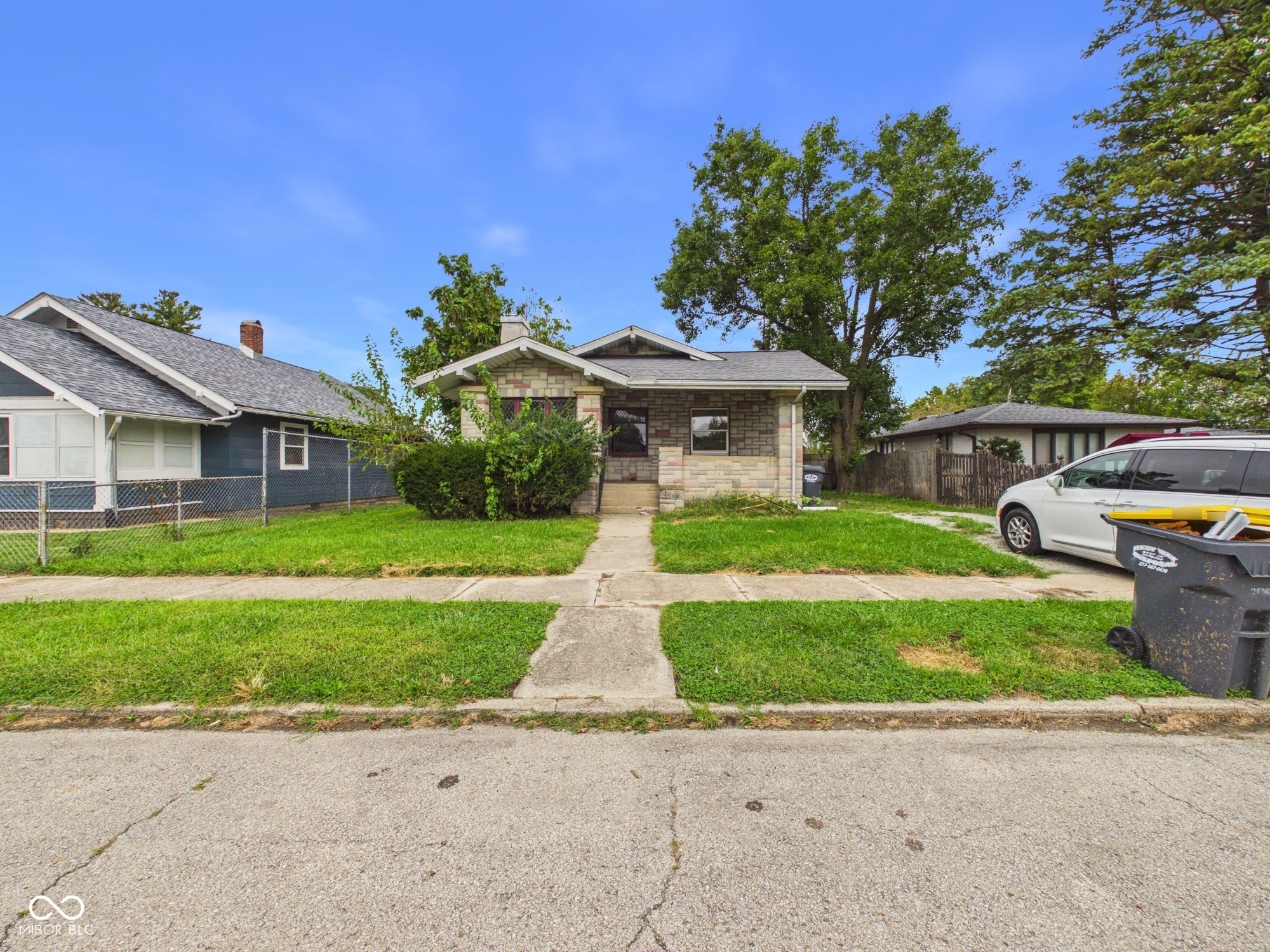 1236 E 28th Street