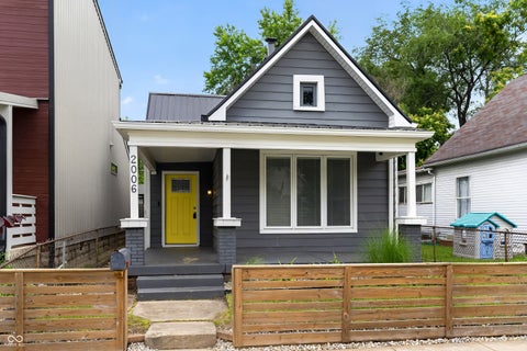 Photo of 2006 Lexington Avenue, Indianapolis, IN 46203 (MLS # 22103886)
