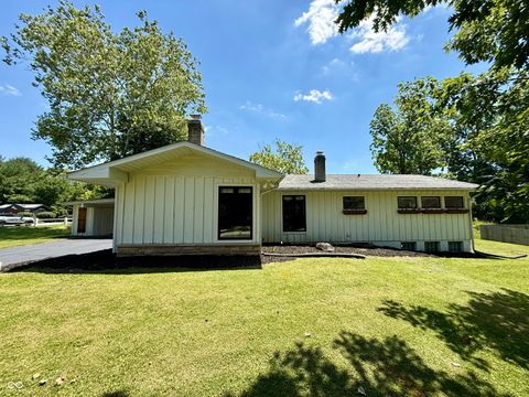 Photo of 112 S 2nd Street, Batesville, IN 47006 (MLS # 22107054)