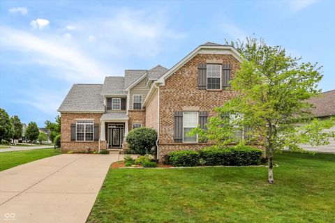 Photo of 1197 Lucca Drive, Greenwood, IN 46143 (MLS # 22097208)