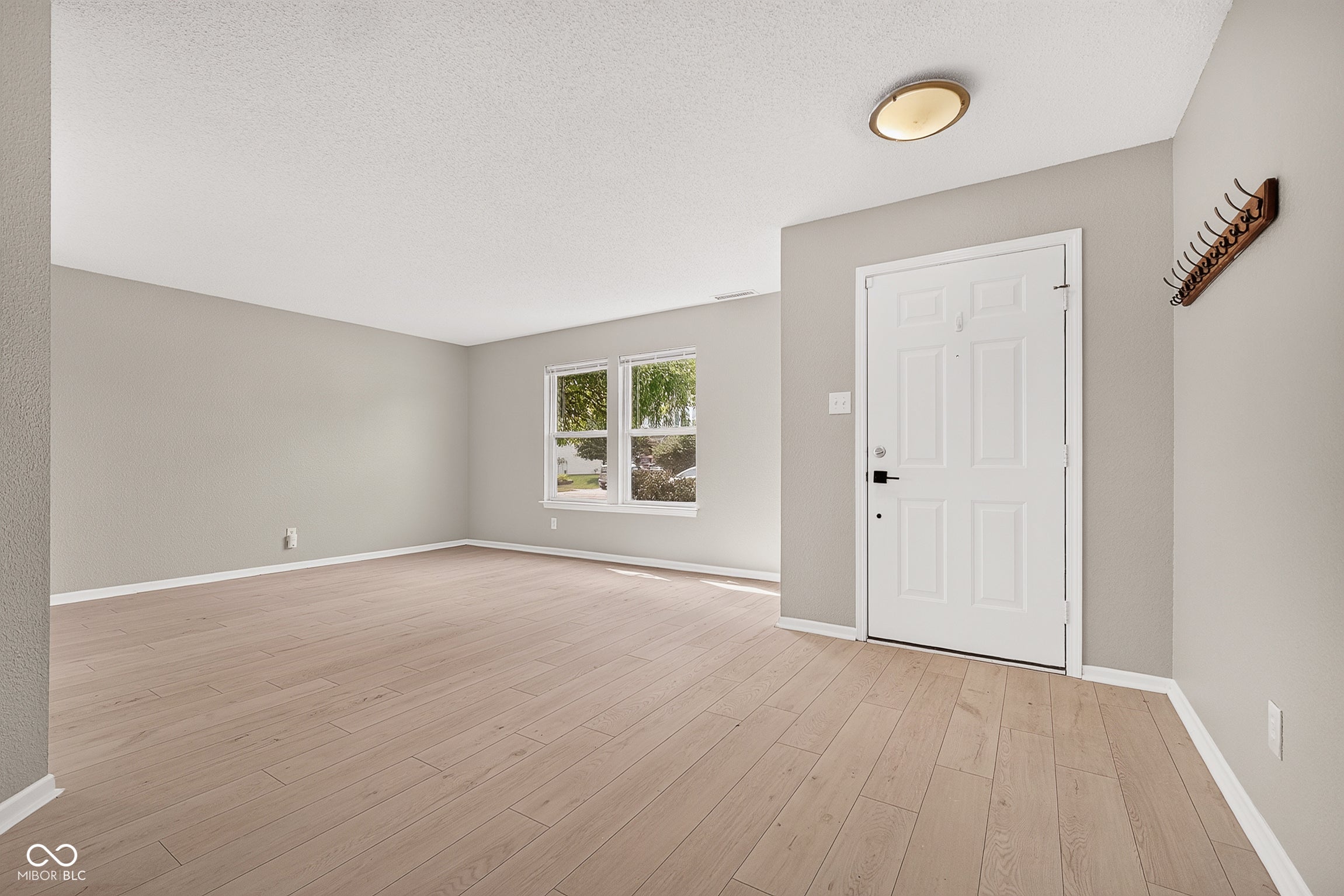 14387 Forsythia Lane