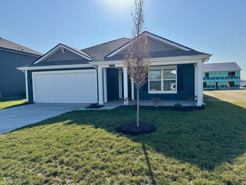 Photo of 6731 Rawlings Lane, Indianapolis, IN 46221 (MLS # 22073483)