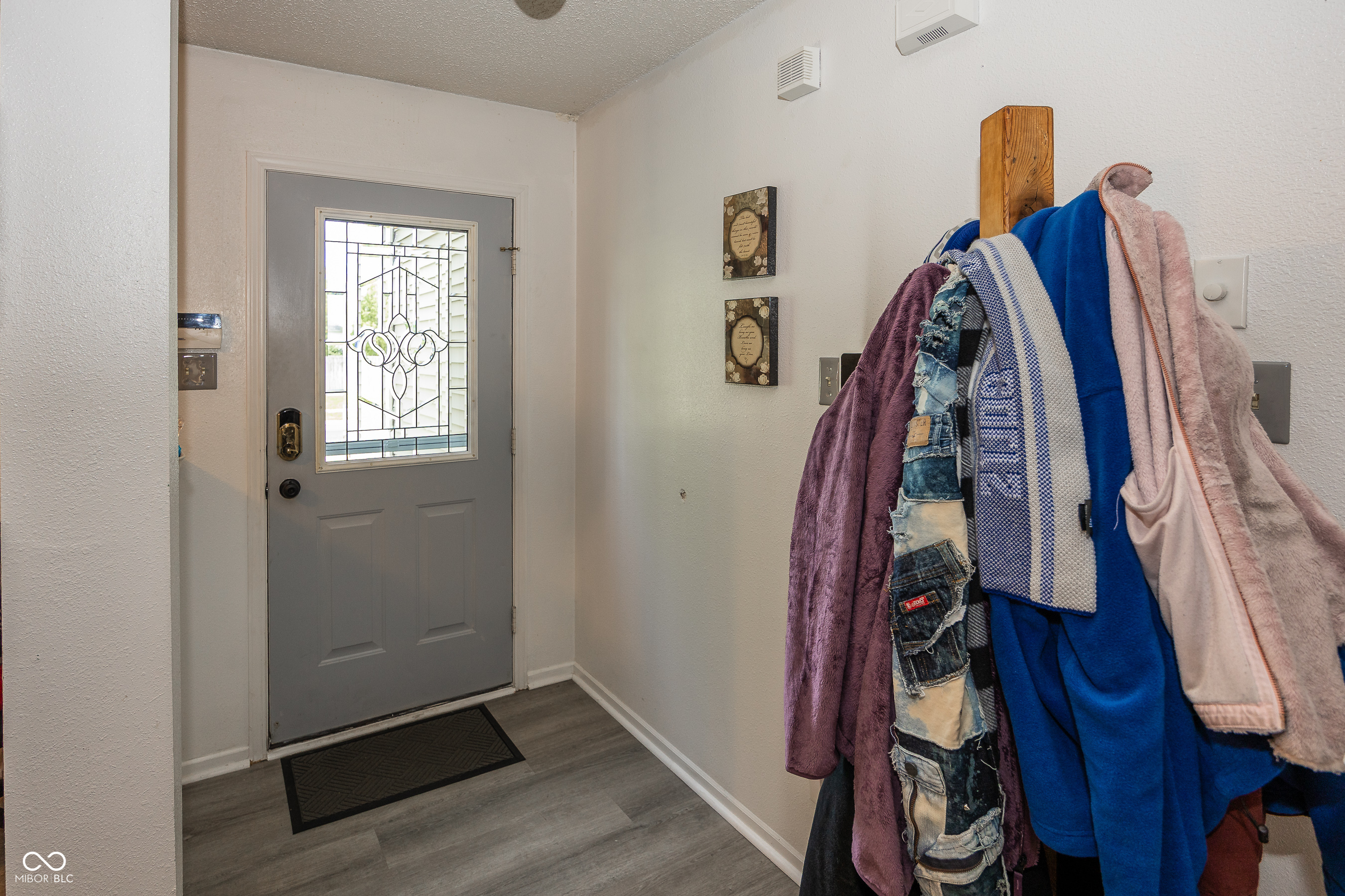 6603 W Charleston Way