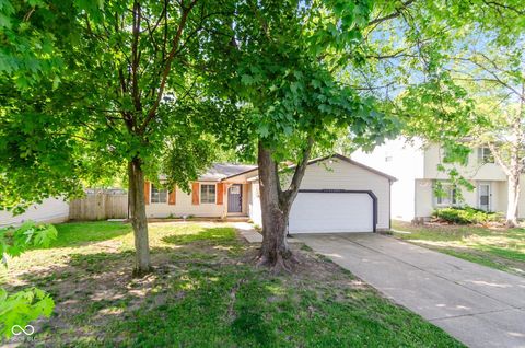 Photo of 11505 E 10th Street, Indianapolis, IN 46229 (MLS # 22102769)