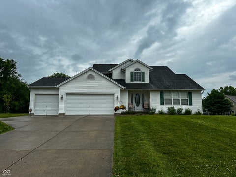 Photo of 323 Woodfield Drive, Batesville, IN 47006 (MLS # 22107136)
