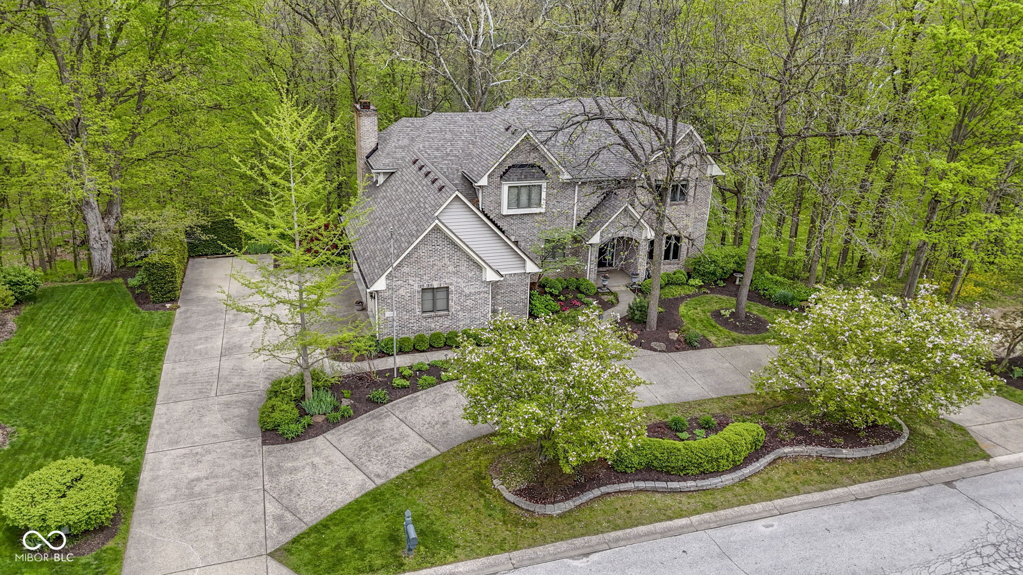 13 Ridgeline Drive