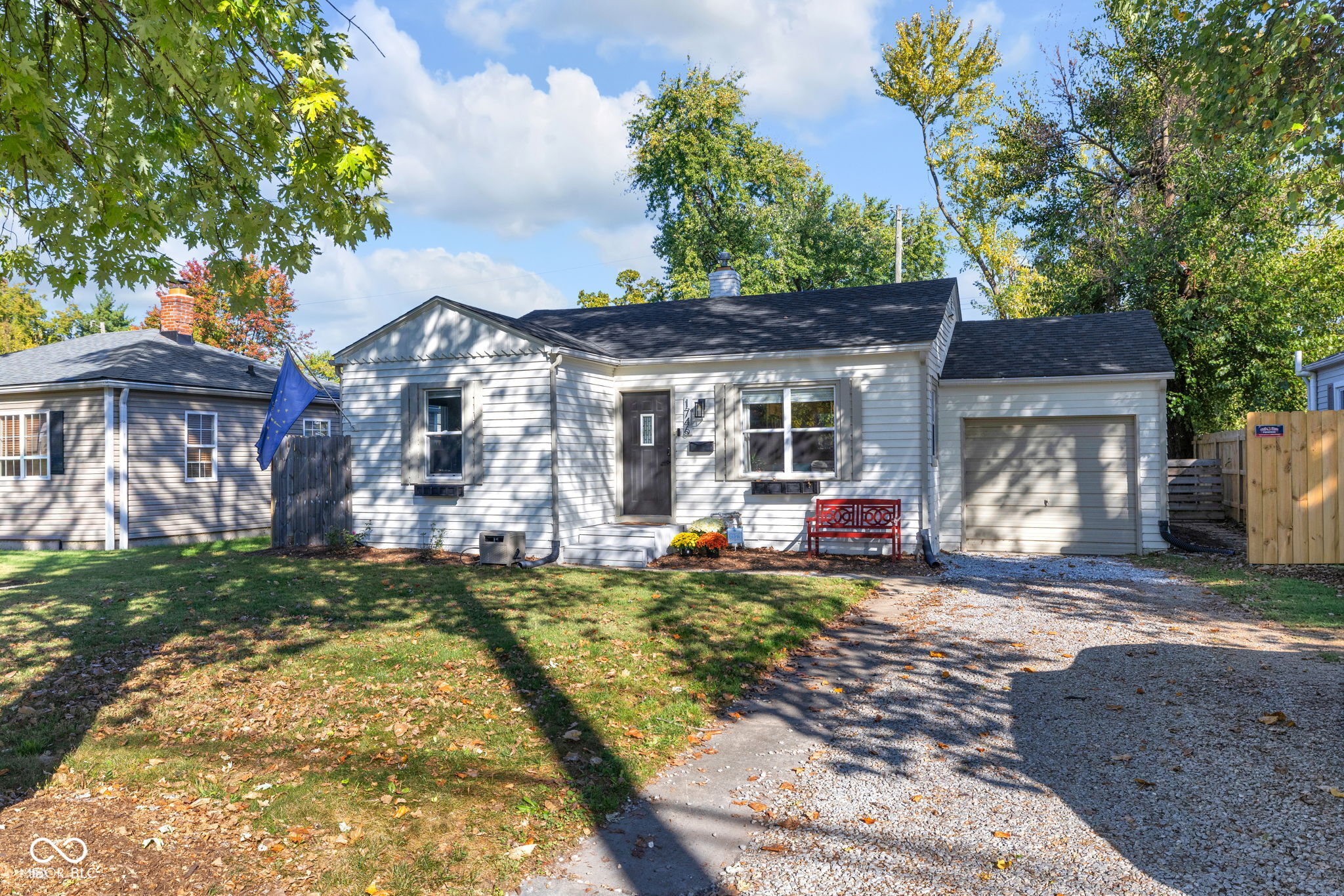1746 E 52nd Street