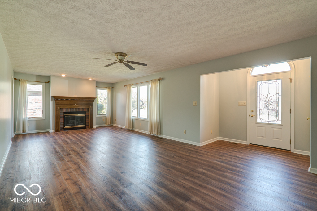 1031 Woodridge