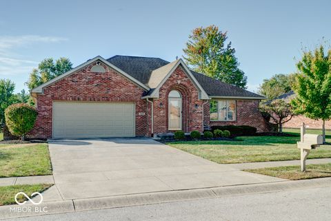 1031 Woodridge Brownsburg IN 46112