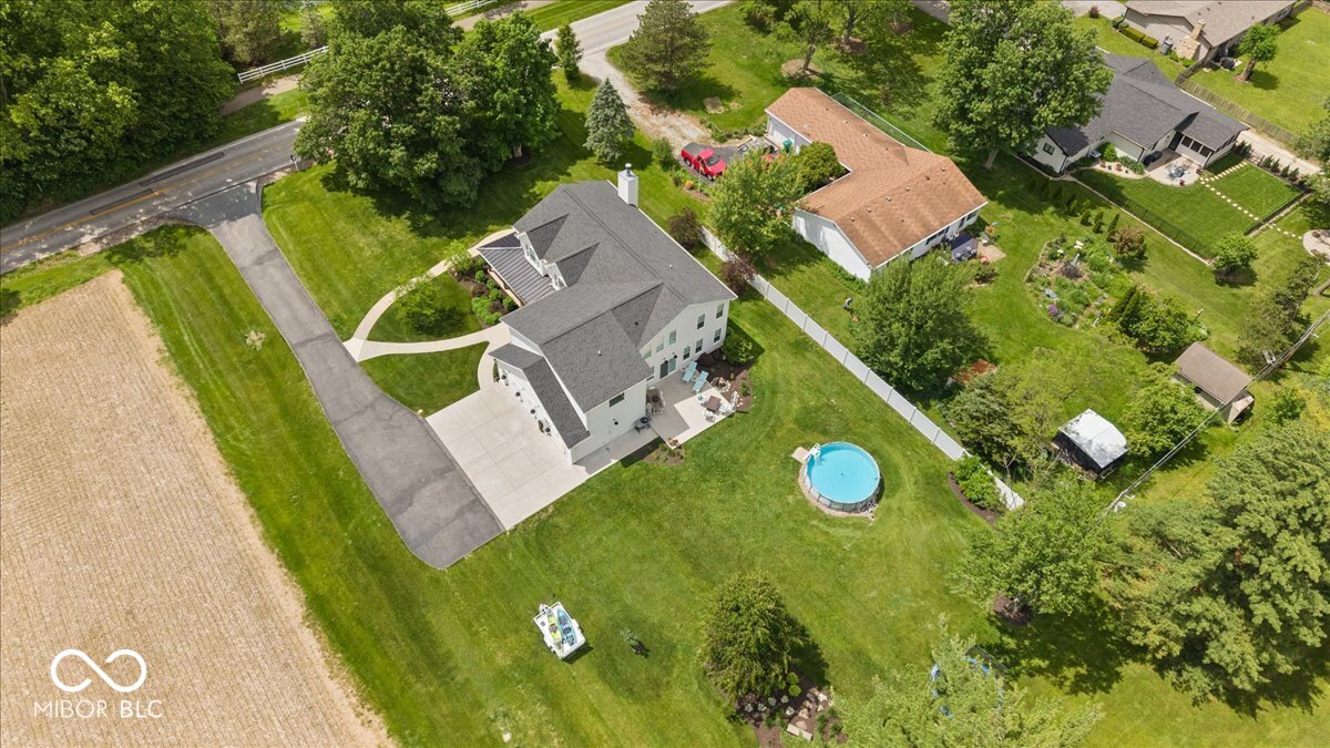 1322 N Mill Creek Road