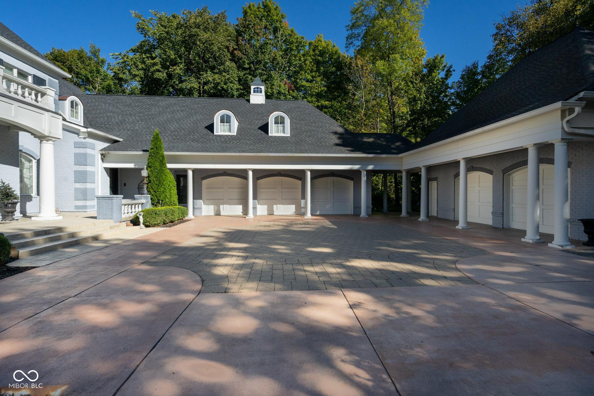 8358 Hidden Point Drive