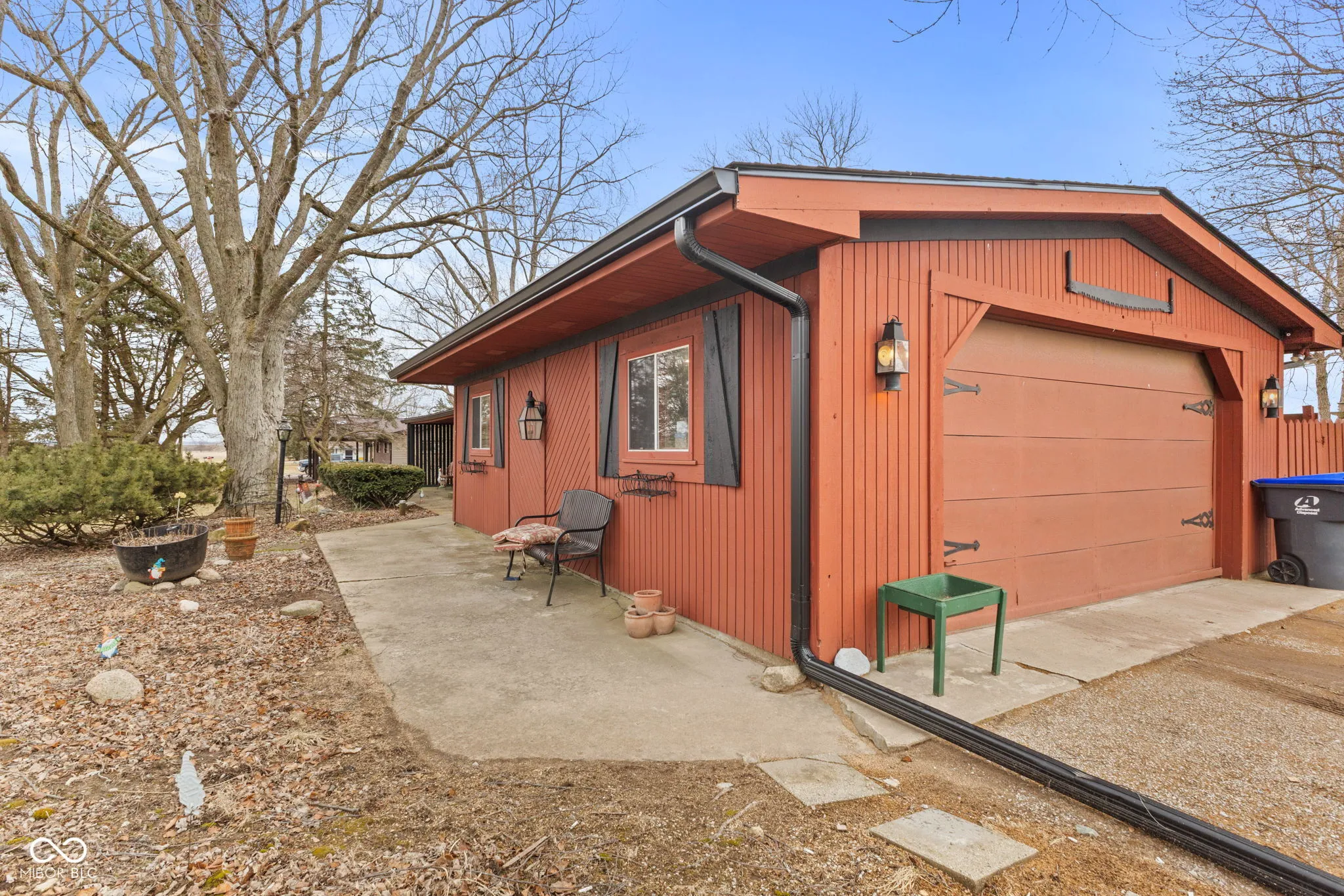 Frankfort, Indiana 46041, United States, 3 Bedrooms Bedrooms, ,2 BathroomsBathrooms,Residential,Pending,4363