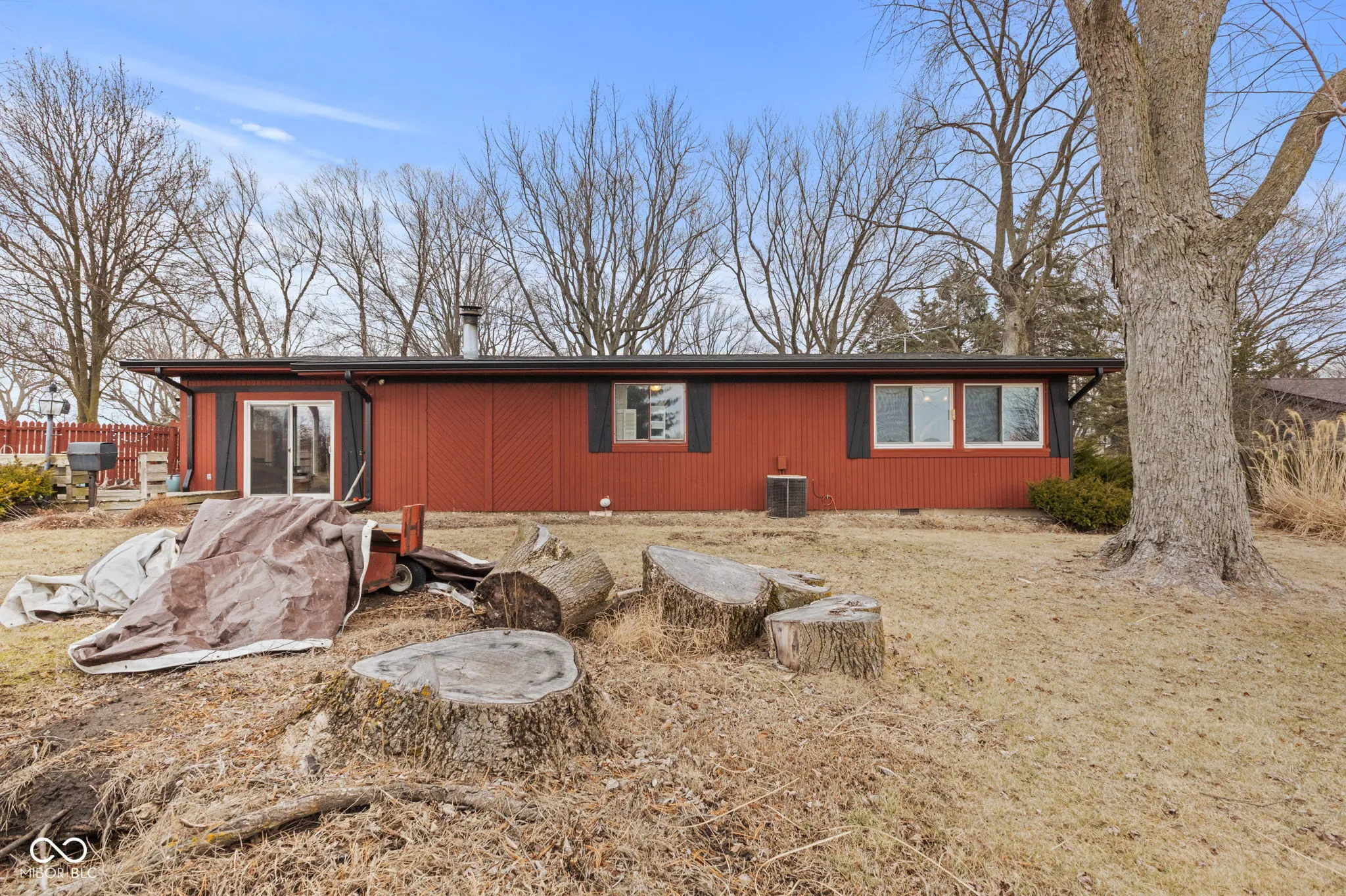 Frankfort, Indiana 46041, United States, 3 Bedrooms Bedrooms, ,2 BathroomsBathrooms,Residential,Pending,4363