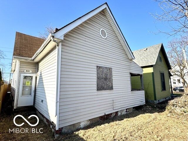 930 Stillwell Street