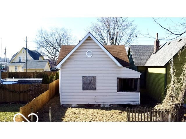 930 Stillwell Street