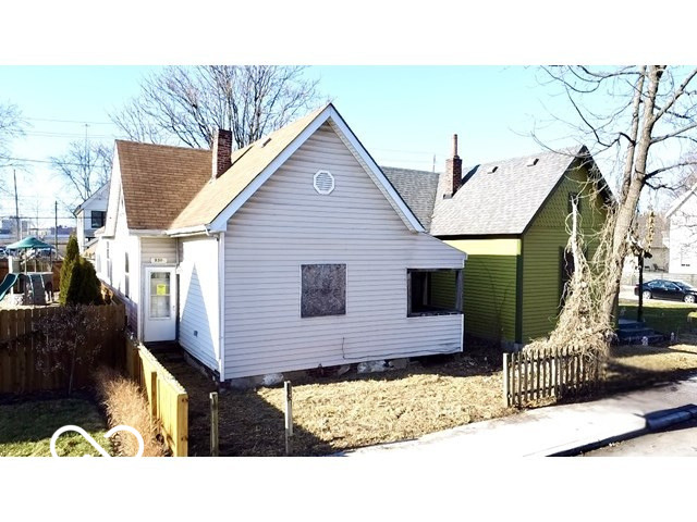 930 Stillwell Street