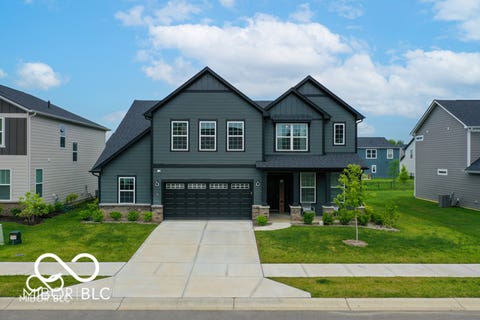 Photo of 15192 Montfort Drive, Noblesville, IN 46062 (MLS # 22113455)