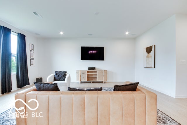 15192 Montfort Drive