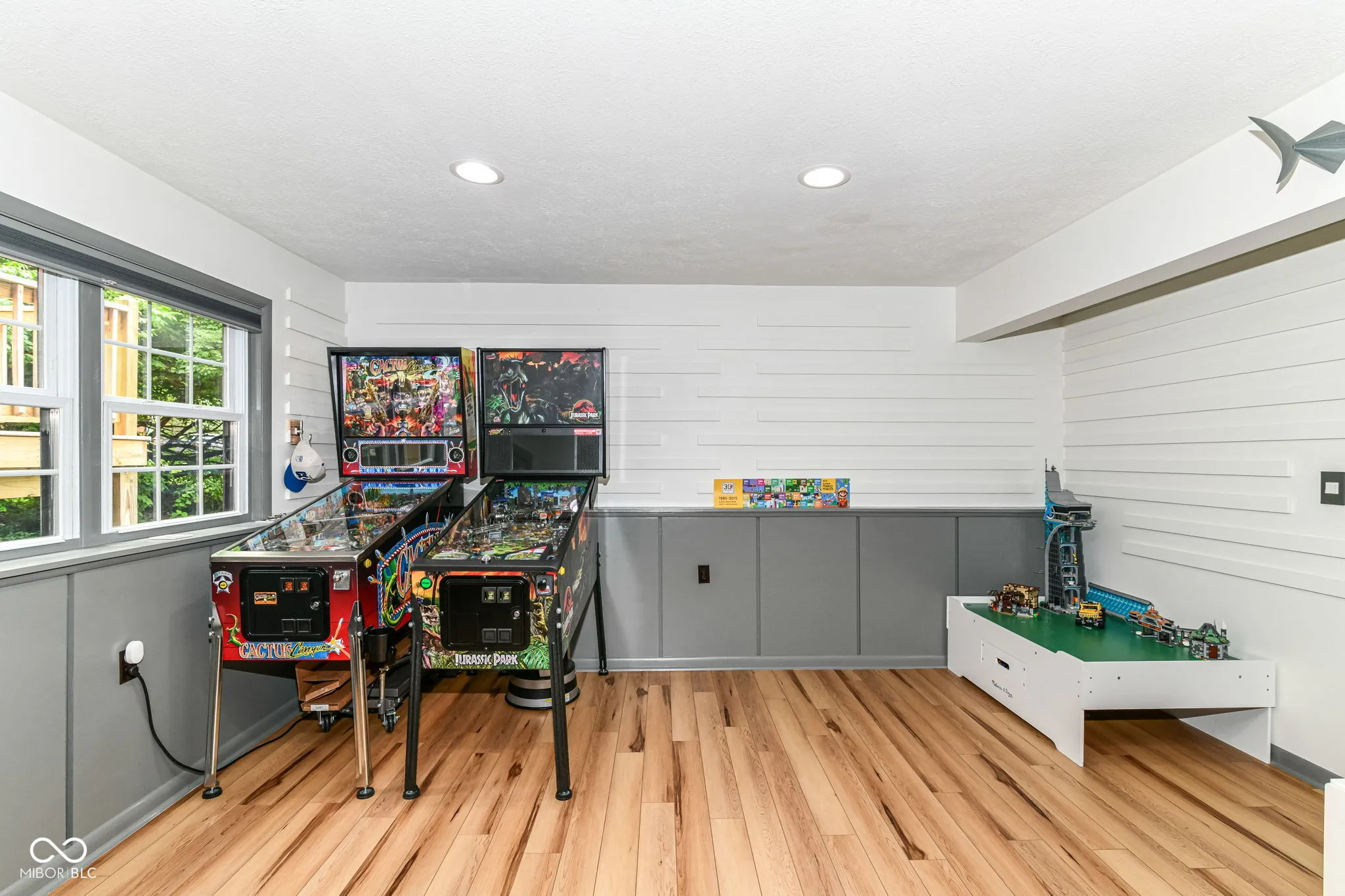 Indianapolis, Indiana 46260, United States, 3 Bedrooms Bedrooms, ,2 BathroomsBathrooms,Residential,Active,140336